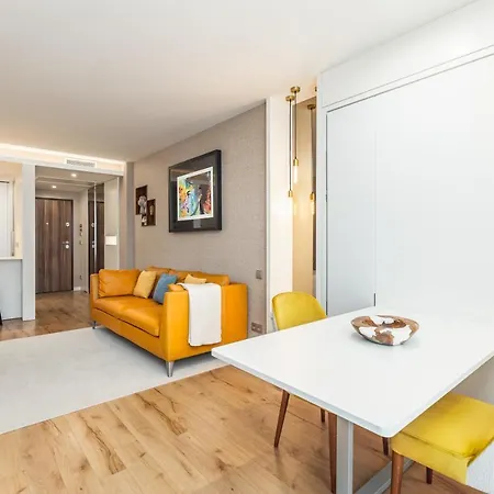 Design Flat Apartman Porto